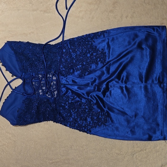 Windsor Royal Blue Lace Mini Dress NWT - Picture 3 of 6